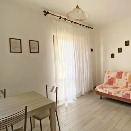 Antonella Aparthotel 3*